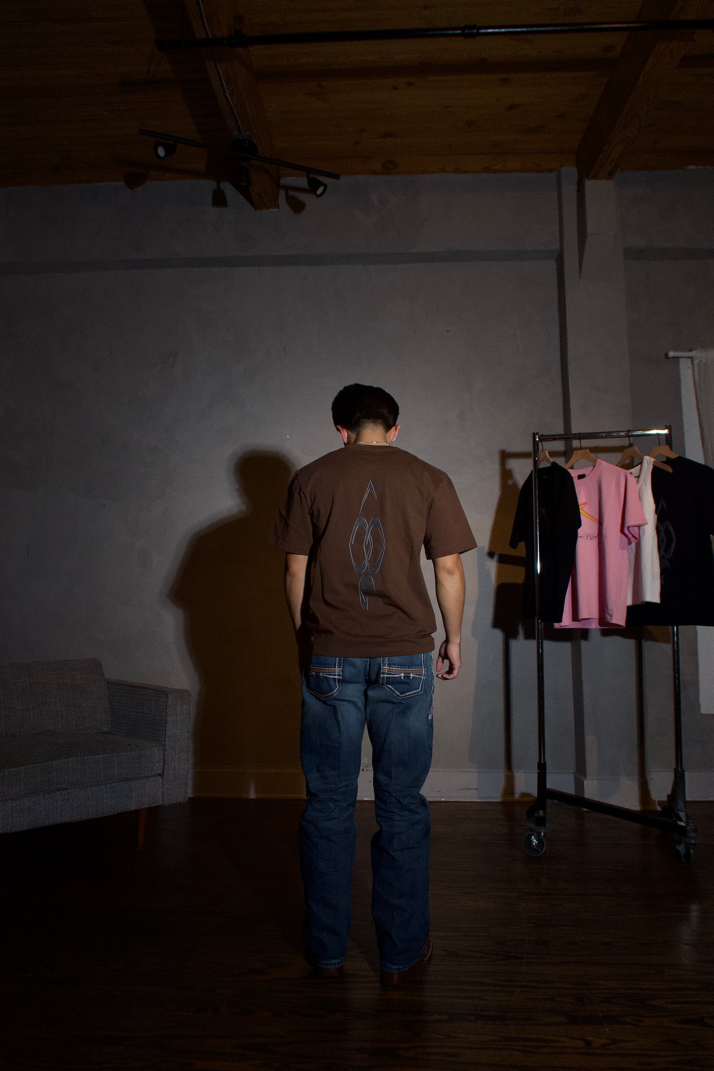 2000 Tee (Black/Brown/Navy)