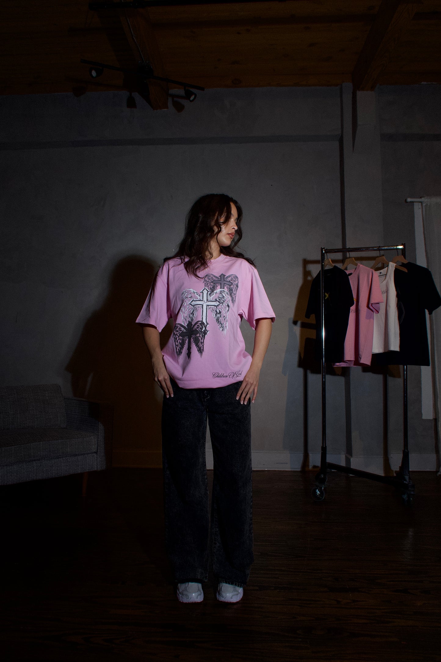 2000 Tee (White/Pink)