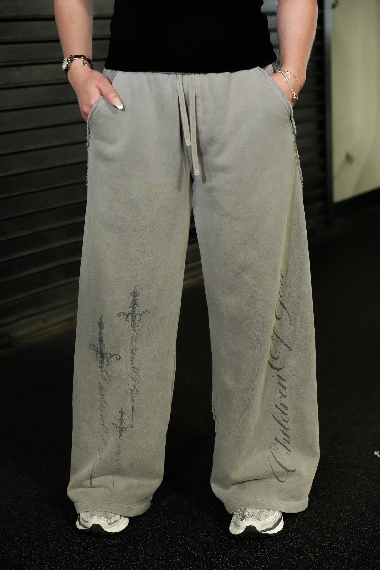 Divine Sweatpants (Grey)